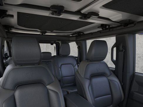 New 2026 Ford Bronco Outer Banks w/ Sasquatch Package AWD/4WD image 12