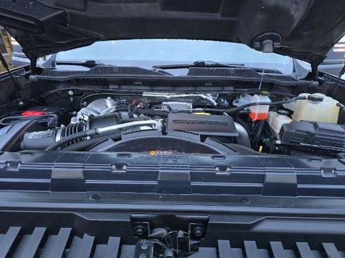 Used 2022 Chevrolet Silverado 3500 High Country image 13