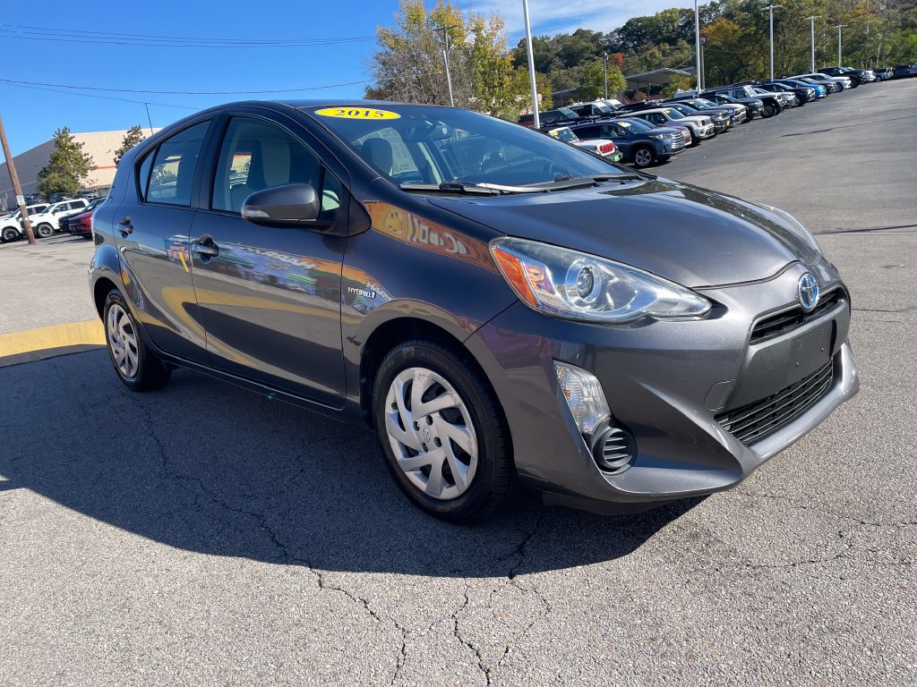 Used 2015 Toyota Prius C One FWD image 7
