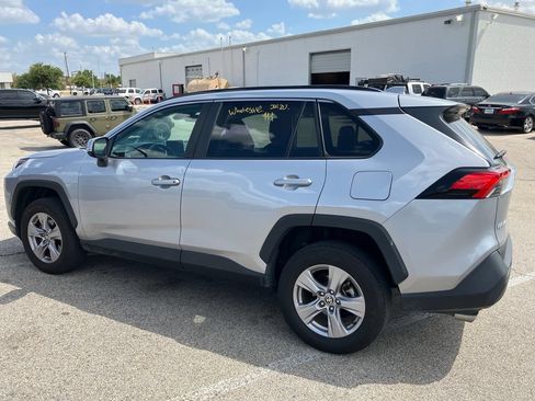 Used 2025 Toyota RAV4 XLE FWD image 6