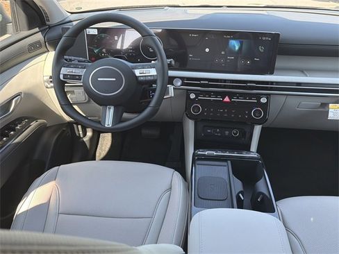 New 2026 Hyundai Tucson Limited image 23