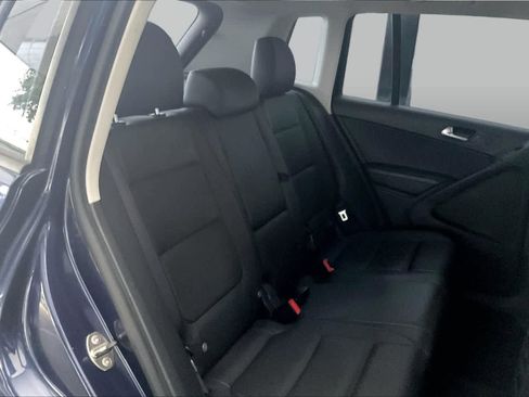 Used 2016 Volkswagen Tiguan S FWD image 20