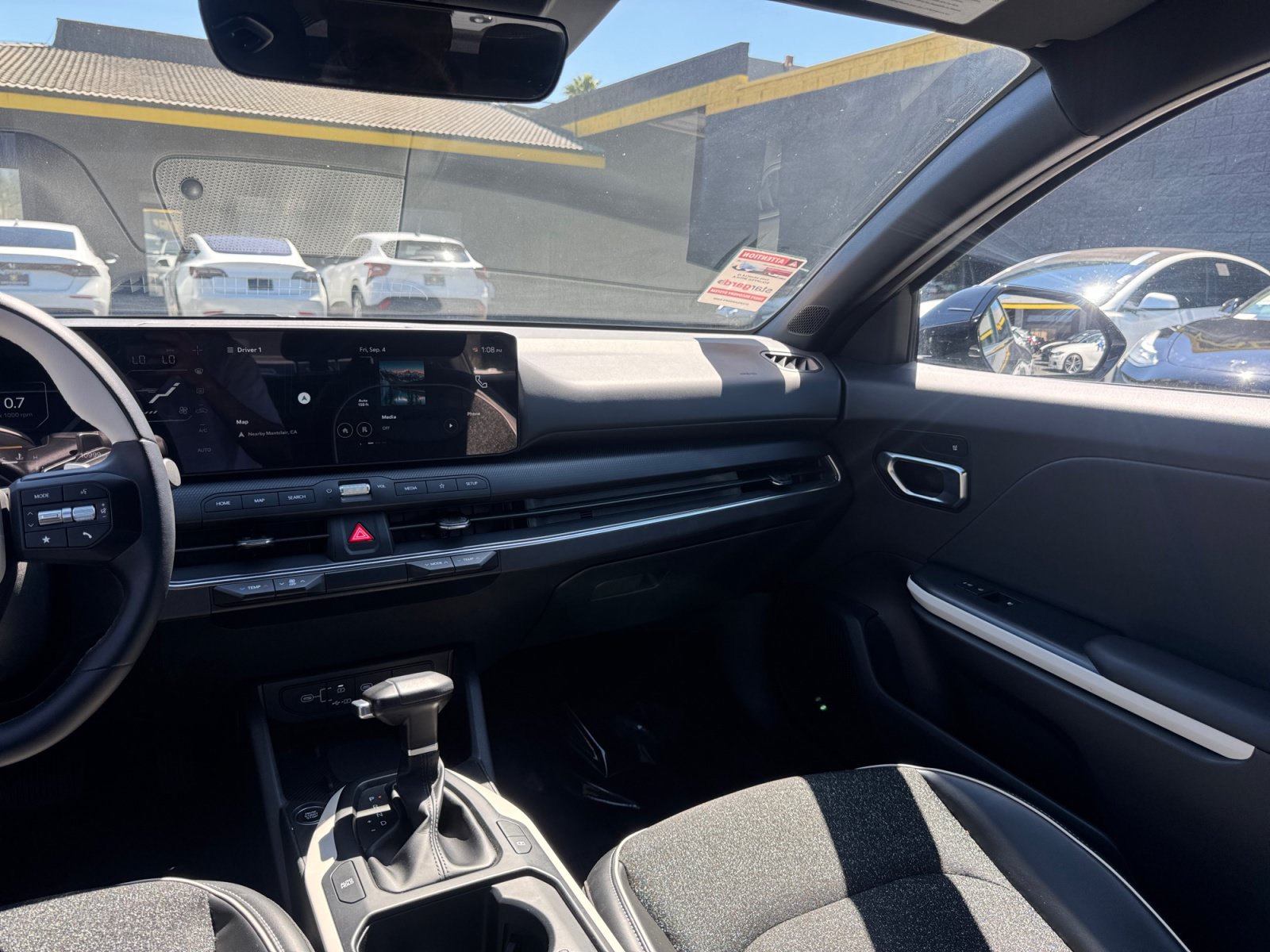 Used 2025 Kia K4 EX FWD image 18