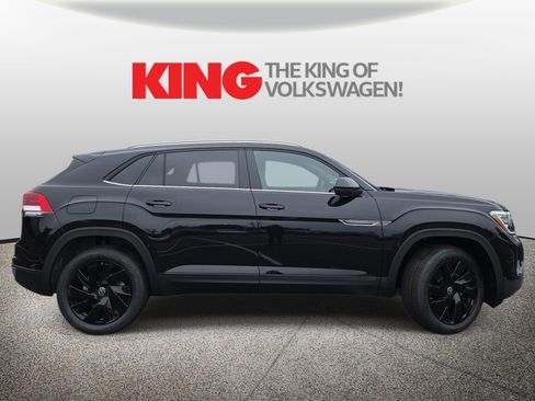 New 2026 Volkswagen Atlas Cross Sport SE AWD/4WD image 2