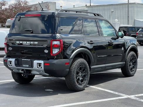New 2025 Ford Bronco Sport Outer Banks w/ Sasquatch Outer Banks Package AWD/4WD image 11