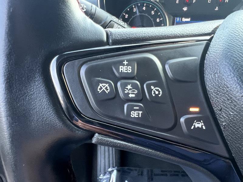 Used 2023 Chevrolet Equinox RS AWD/4WD image 23