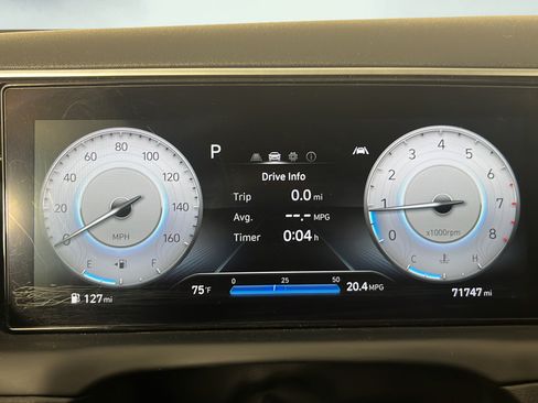 Used 2022 Hyundai Santa Cruz SEL Premium AWD/4WD image 23