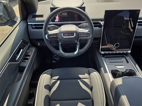 New 2026 GMC Sierra EV Elevation w/ LPO, Elevation Dark Package image 23