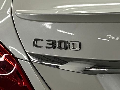 Used 2018 Mercedes-Benz C 300 Sedan image 34