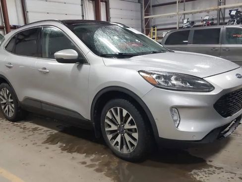 Used 2020 Ford Escape Titanium AWD/4WD image 64