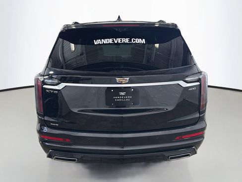 Certified 2024 Cadillac XT6 Sport w/ Technology Package AWD/4WD image 8