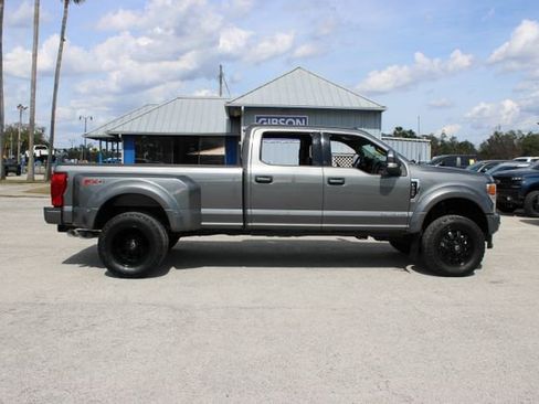 Used 2022 Ford F450 XLT w/ FX4 Off-Road Package image 14