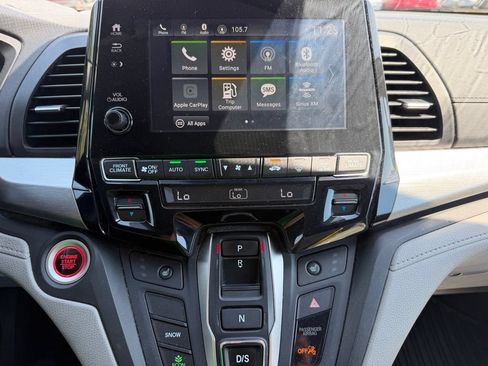 Used 2018 Honda Odyssey EX-L image 15