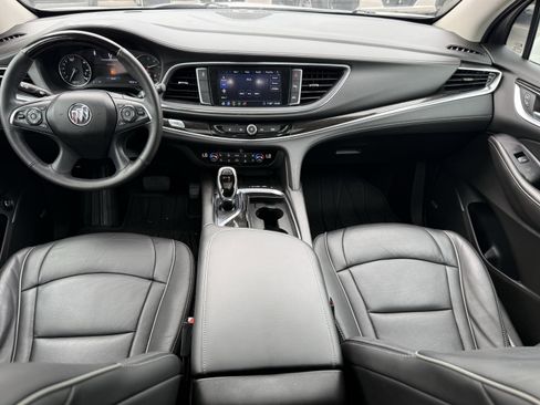 Used 2021 Buick Enclave Avenir FWD image 13