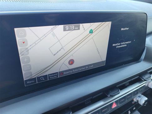 Used 2024 Kia Telluride LX image 16