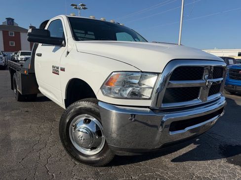 Used 2016 RAM 3500 Tradesman w/ Power & Remote Entry Group AWD/4WD image 2