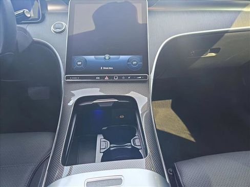 Used 2023 Mercedes-Benz C 300 Sedan image 12