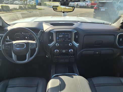 Used 2023 GMC Sierra 2500 Denali w/ Denali Ultimate Package image 3