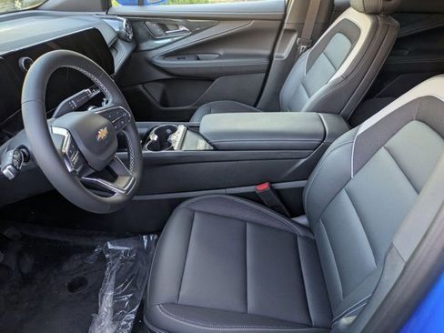 New 2024 Chevrolet Blazer EV LT image 4