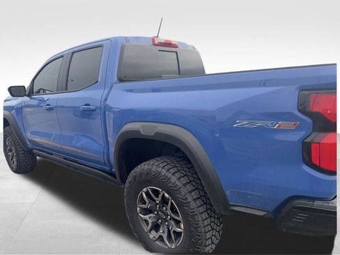 Used 2026 Chevrolet Colorado ZR2 w/ Technology Package AWD/4WD image 29