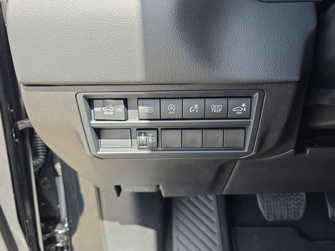 New 2026 Toyota Tundra Limited AWD/4WD image 22