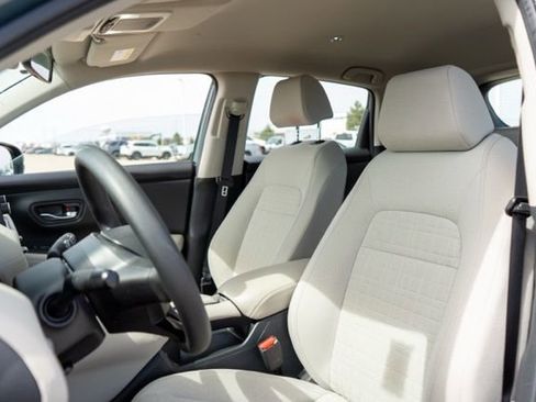 Used 2023 Honda HR-V LX image 14