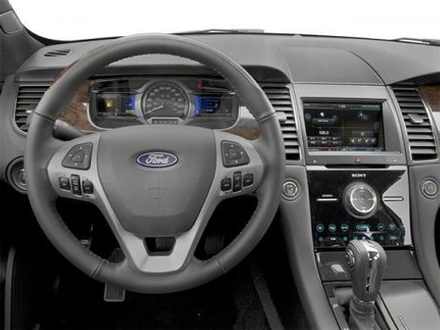 Used 2013 Ford Taurus SEL image 6