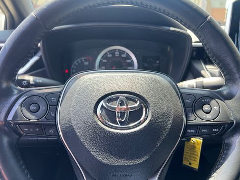 Used 2020 Toyota Corolla SE FWD image 16