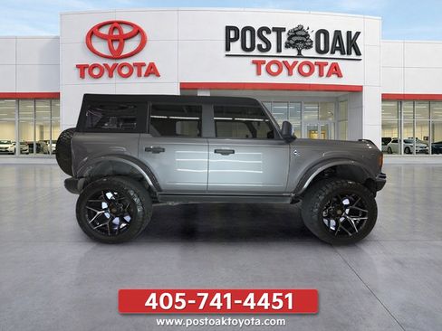 Used 2023 Ford Bronco Black Diamond AWD/4WD image 8