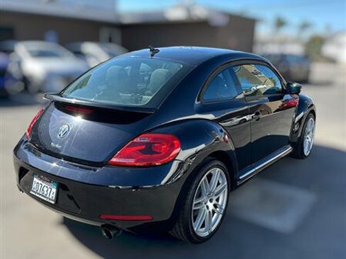 Used 2013 Volkswagen Beetle Turbo FWD image 5