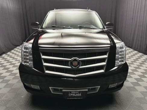 Used 2014 Cadillac Escalade ESV Platinum AWD/4WD image 9