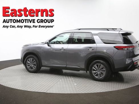 Used 2024 Nissan Pathfinder SV AWD/4WD image 61
