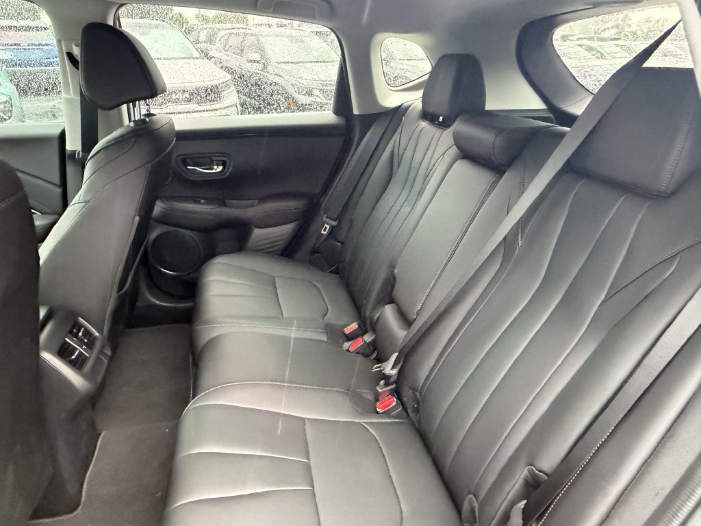 Used 2026 Acura ADX FWD image 19
