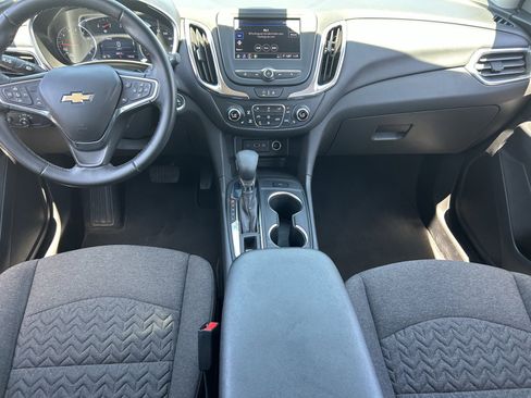 Certified 2024 Chevrolet Equinox LT AWD/4WD image 16