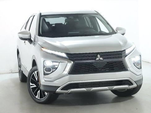 Used 2026 Mitsubishi Eclipse Cross AWD image 2