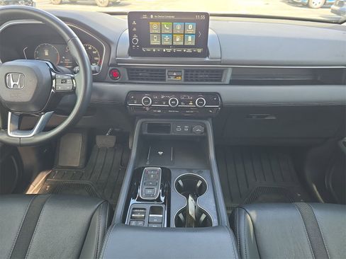 Certified 2025 Honda Pilot EX-L image 11