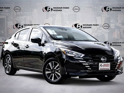 New 2025 Nissan Versa SV w/ Trunk Package