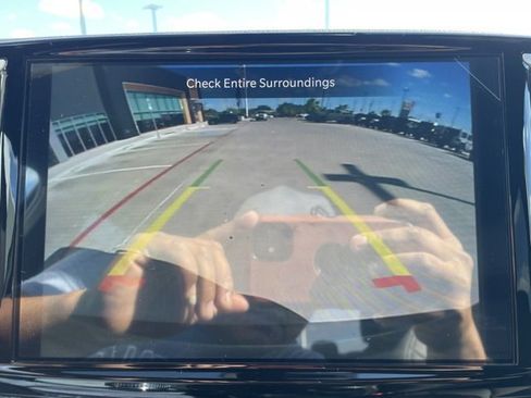 New 2026 Chrysler Pacifica Select w/ S Appearance Package image 12