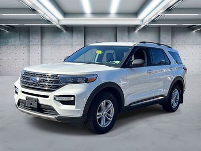 Certified 2023 Ford Explorer XLT w/ Equipment Group 202A