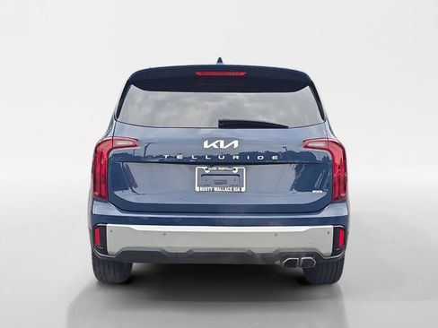 Used 2024 Kia Telluride S w/ S Sunroof Package image 4