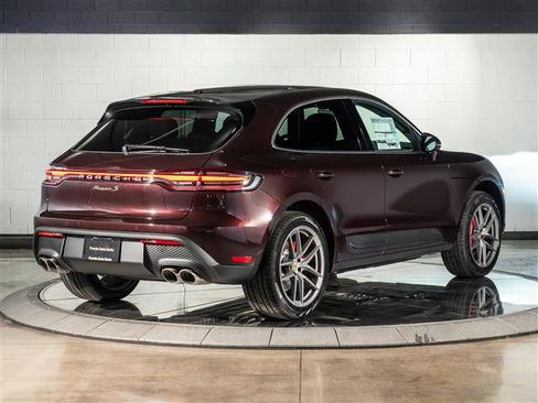 New 2026 Porsche Macan S image 9