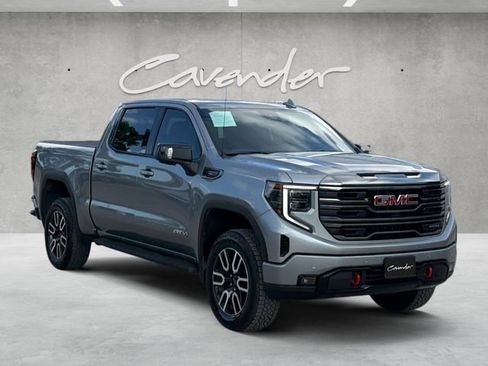 Used 2023 GMC Sierra 1500 AT4 w/ AT4 Premium Package AWD/4WD image 2