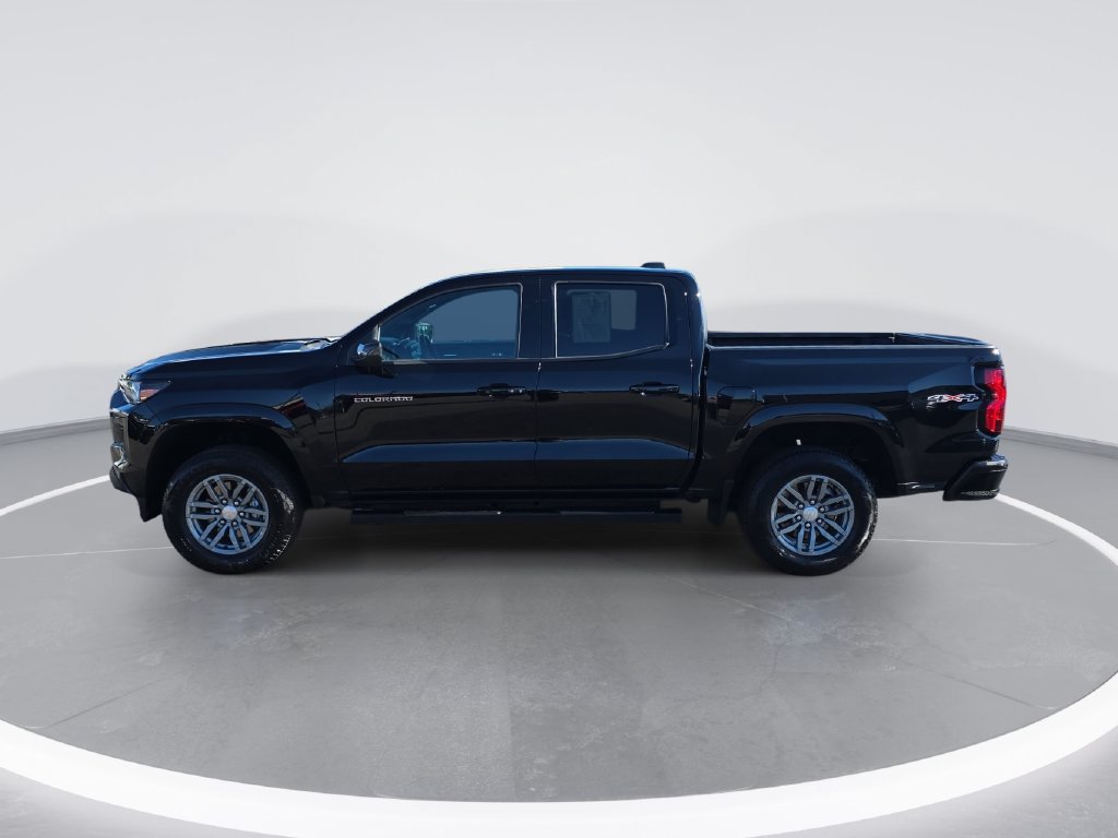 Certified 2024 Chevrolet Colorado LT w/ LT Convenience Package II AWD/4WD image 7