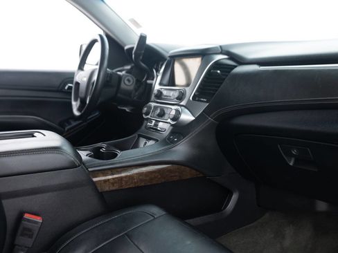 Used 2015 Chevrolet Tahoe LT AWD/4WD image 34