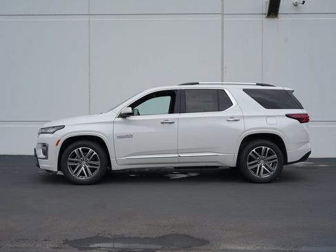 Certified 2023 Chevrolet Traverse High Country AWD/4WD image 6