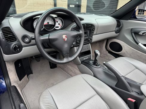 Used 2001 Porsche Boxster S RWD image 42