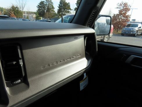 New 2025 Ford Bronco 4-Door w/ Sasquatch Package image 13