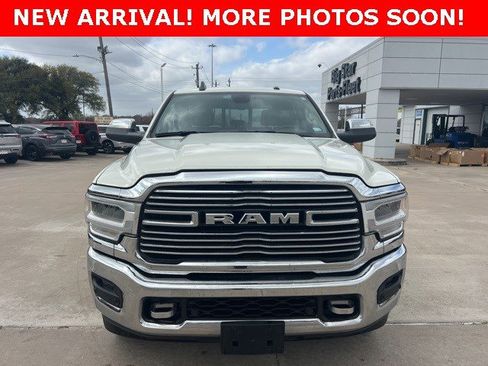 Used 2022 RAM 2500 Laramie image 2