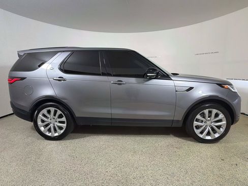 Used 2024 Land Rover Discovery S AWD/4WD image 6