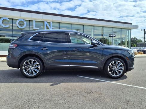 Certified 2022 Lincoln Nautilus Reserve w/ Equipment Group 201A image 8